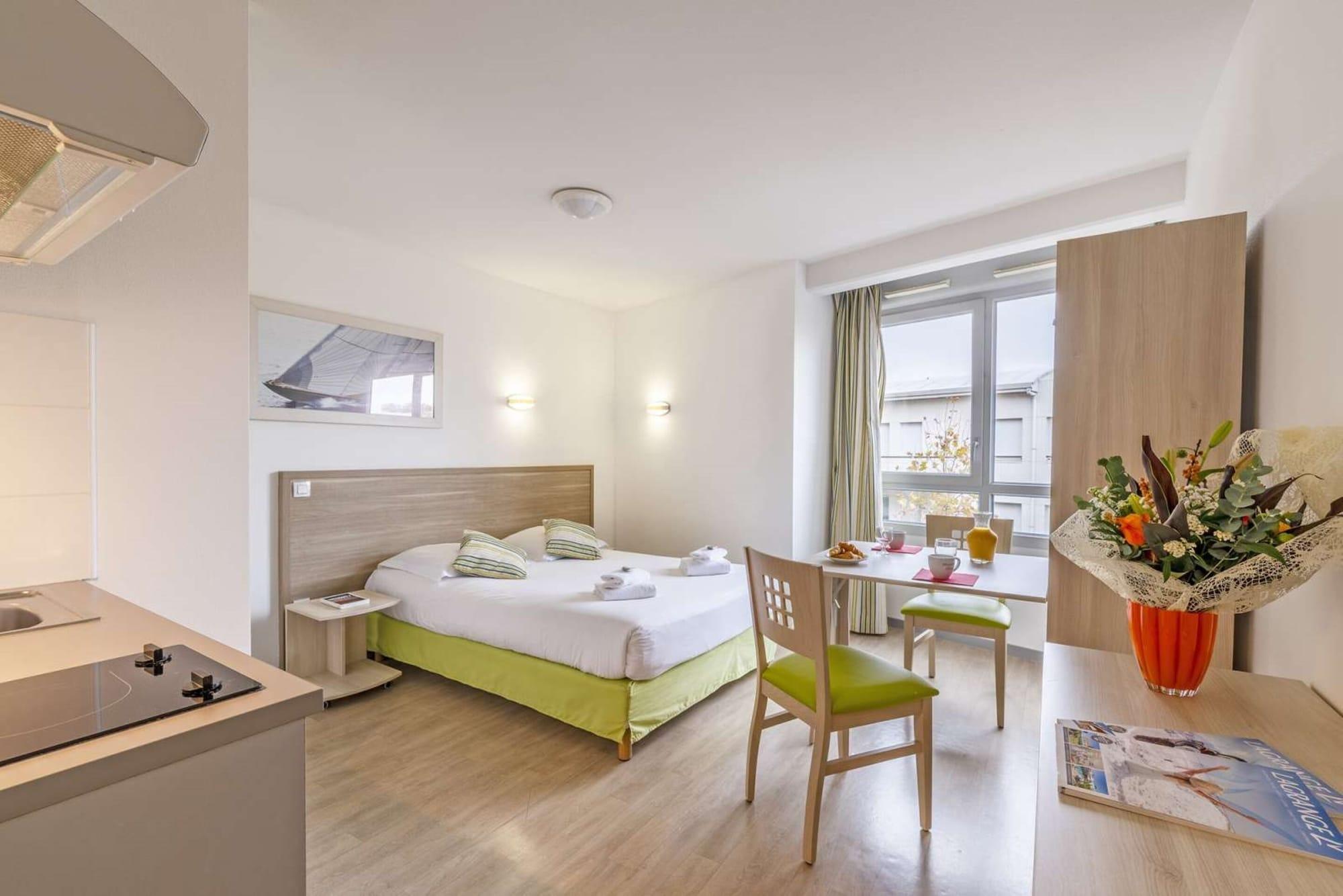 Lagrange Apart'Hotel L'Escale Marine La Rochelle  Eksteriør billede